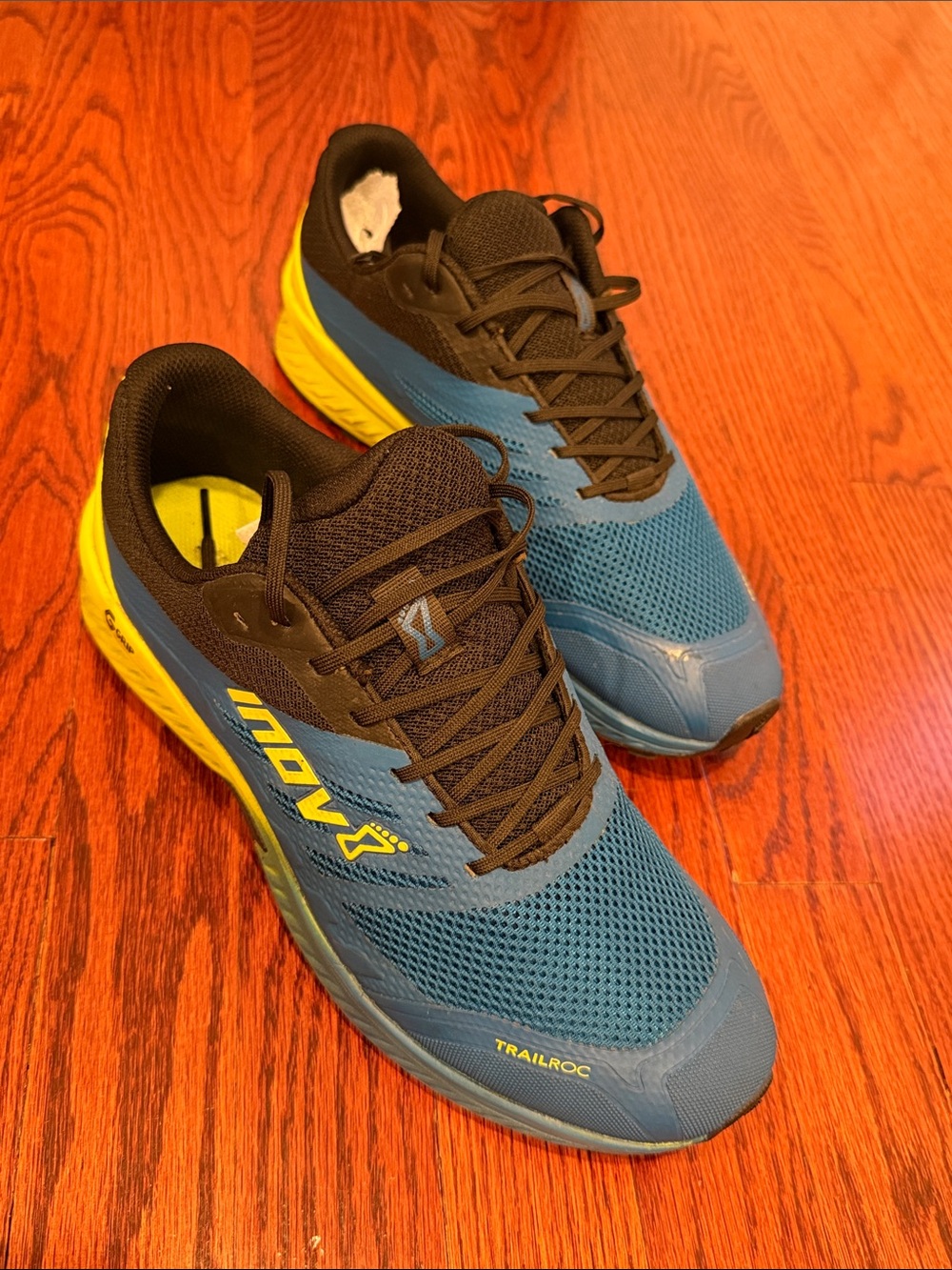 INOV-8 Men's Trailroc 280 Running Shoes — Blue and Yellow - Sz. 8.5